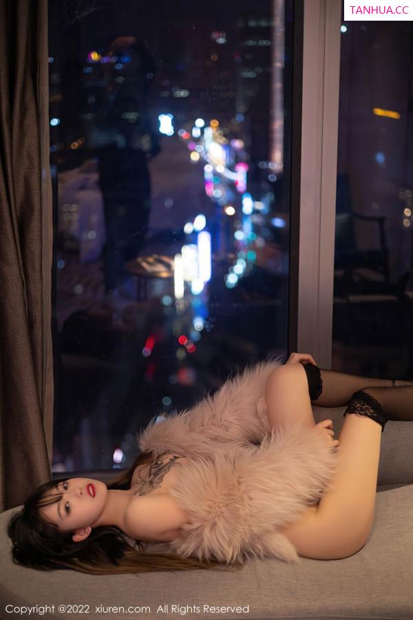 小奶瓶呜呜  [XiuRen]高清写真图 2022.01.10 No.4441 奶瓶第35张图片